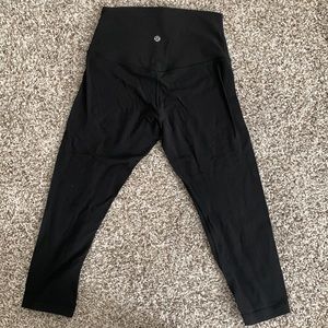 Quarter length black Lulu’s